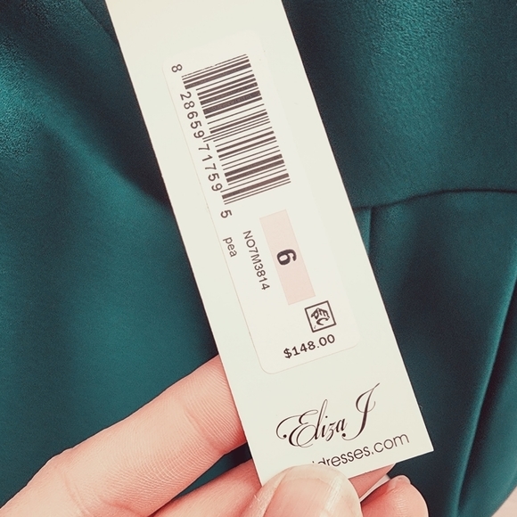 Eliza J Cocktail Dress - Picture 5 of 9